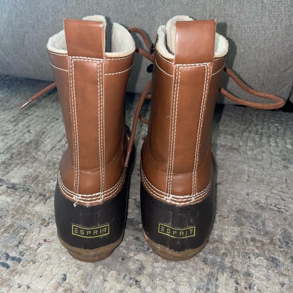 Esprit Harbour duck boots size 9.5 - Picture 3 of 4